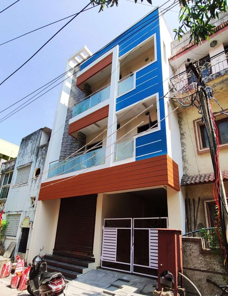 Udhaya House
Plot Area: 980 sq.ft